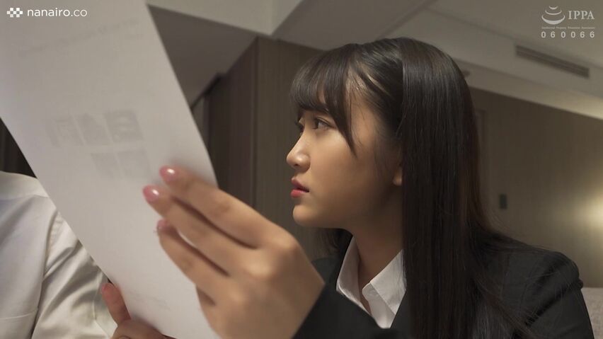 olsex S-Cute if_019_05 出張先のホテルで後輩爆乳OLとSEX／Hana