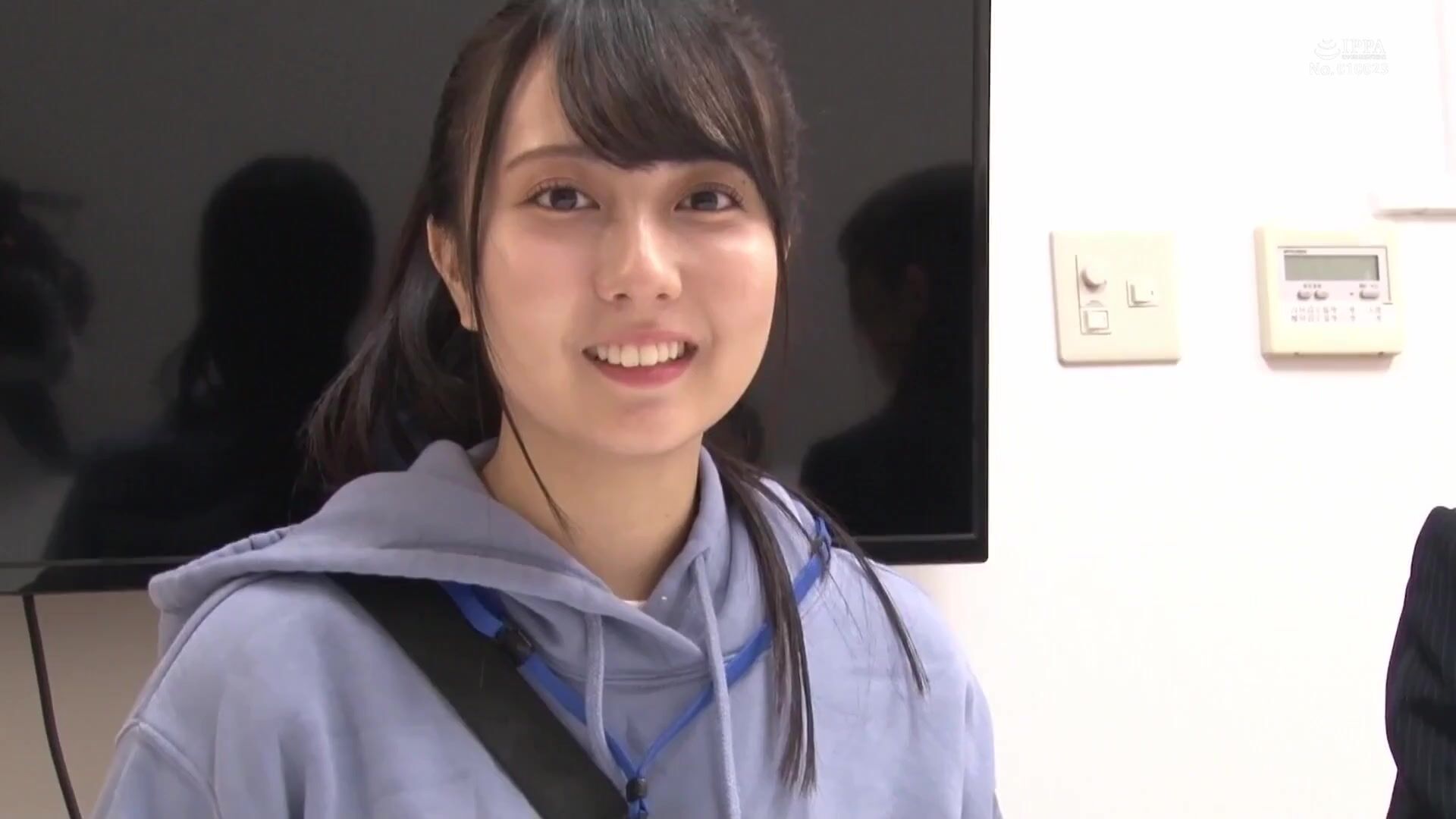 SDJS-183 森川玉緒と中山琴葉が一般ユーザー様を会社にご招待して 'SOD文化祭'を開催！ 野球拳・健康