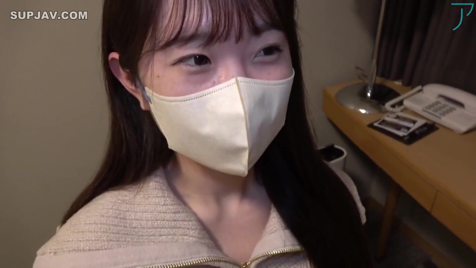 Her naive face and fair body are too attractive! 